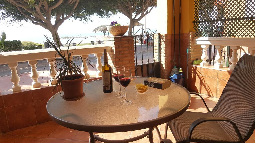 Apartamentos Casa Tia Antonia Malaga Zewnętrze zdjęcie