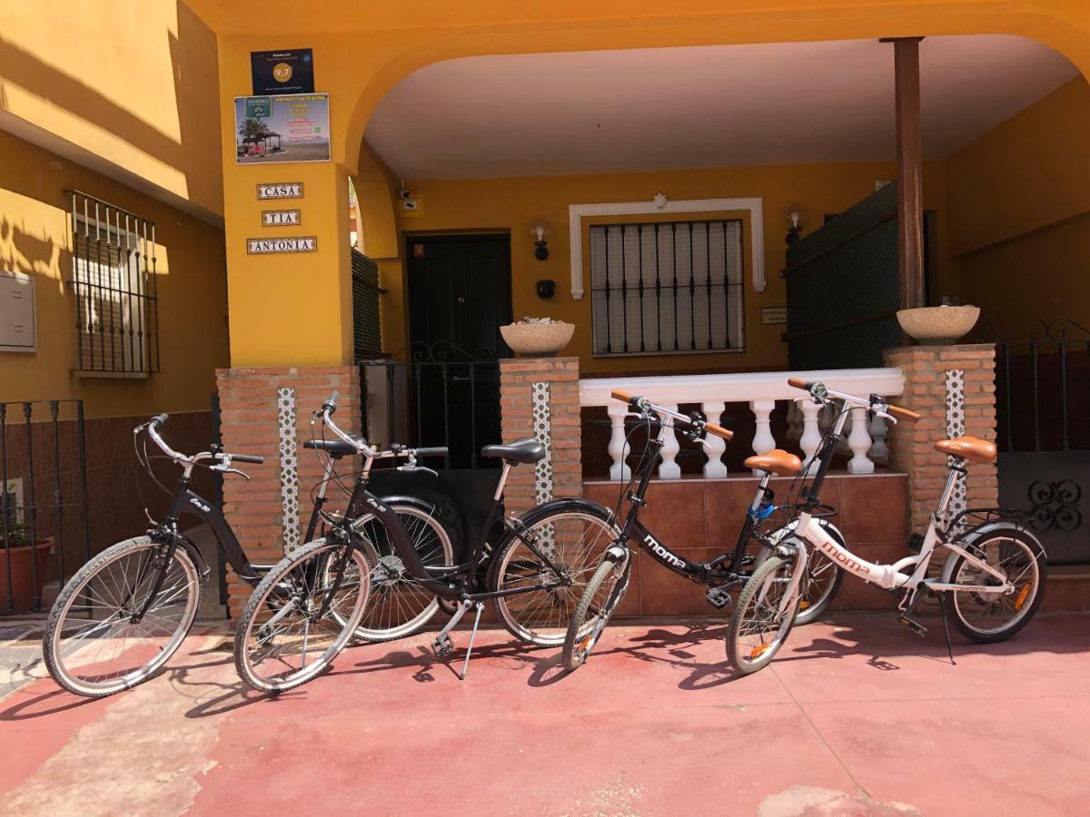 Apartamentos Casa Tia Antonia Malaga Zewnętrze zdjęcie
