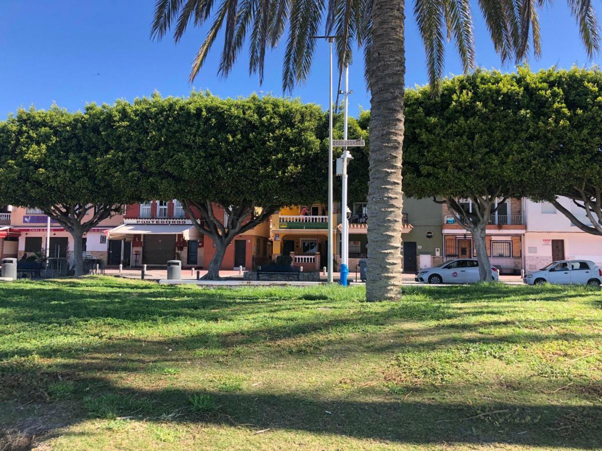 Apartamentos Casa Tia Antonia Malaga Zewnętrze zdjęcie